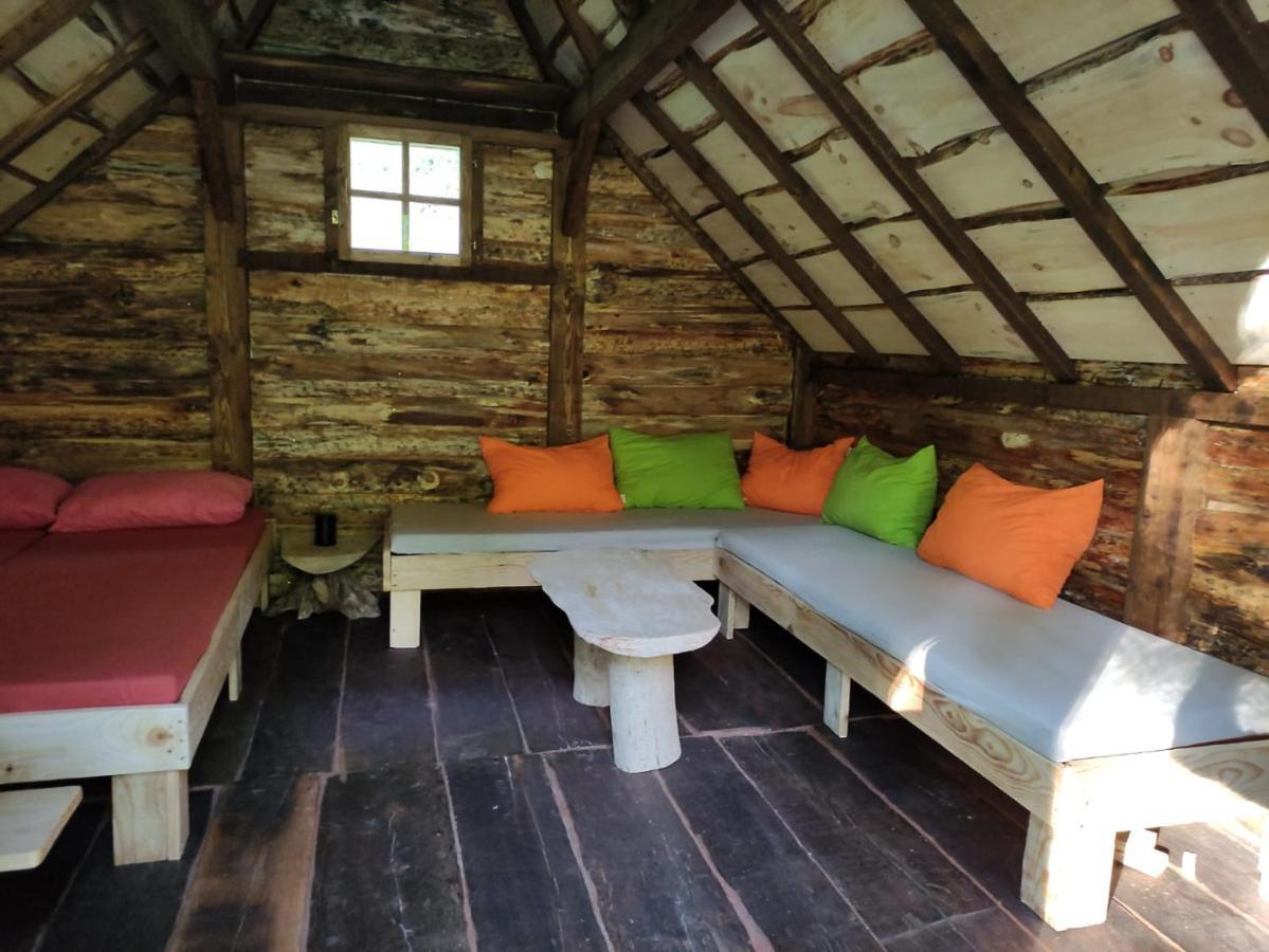 Kolibe - Robinson Camp Kupa Hotel Netretic ภายนอก รูปภาพ