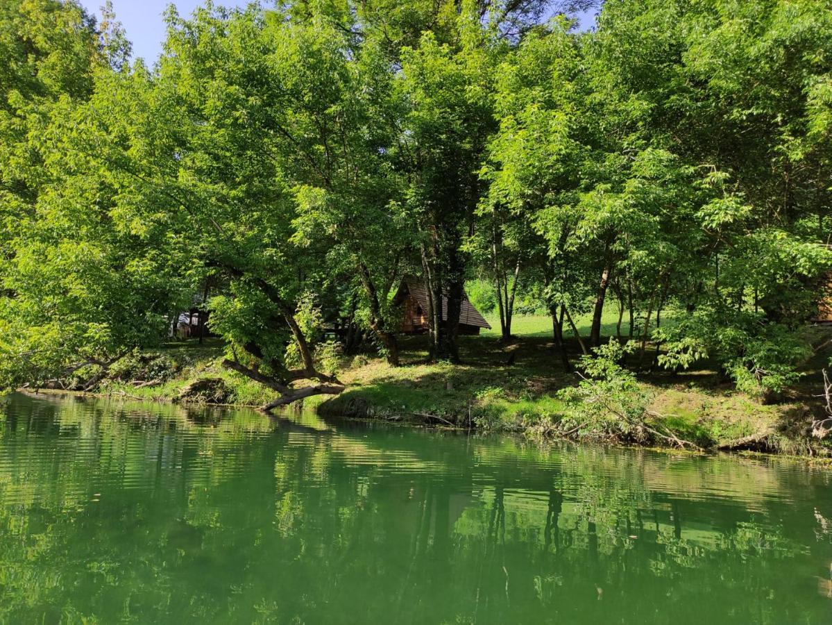 Kolibe - Robinson Camp Kupa Hotel Netretic ภายนอก รูปภาพ
